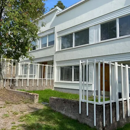 Alvar Aalto Design Aptm With Own Yard, Next To Airport And Flamingo And Jumbo Siltamäki