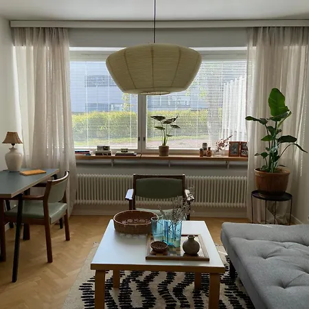 Alvar Aalto Design Aptm With Own Yard, Next To Airport And Flamingo And Jumbo Apartment *