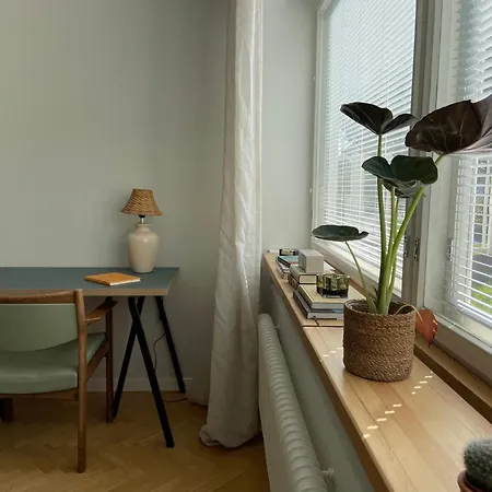 Apartment Alvar Aalto Design Aptm With Own Yard, Next To Airport And Flamingo And Jumbo *