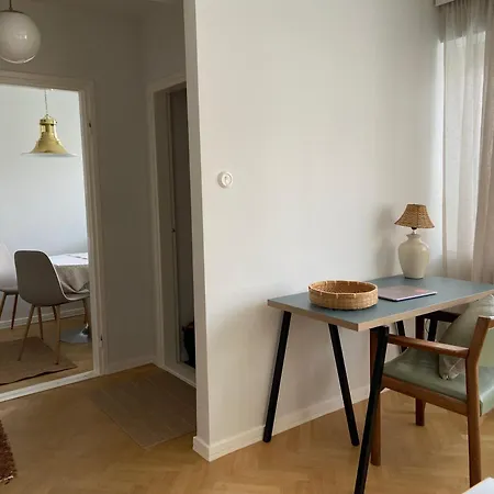 Alvar Aalto Design Aptm With Own Yard, Next To Airport And Flamingo And Jumbo Apartment Siltamäki